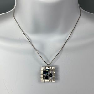 Wire wrap black iridescent beaded necklace Aluminum